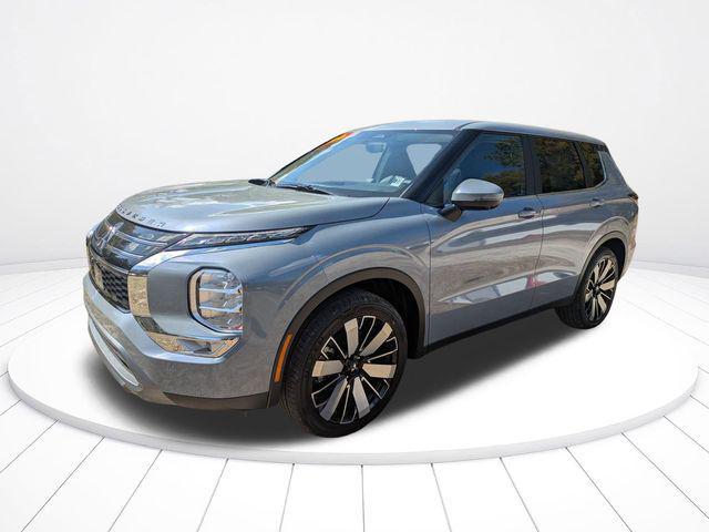new 2026 Mitsubishi Outlander car, priced at $31,237