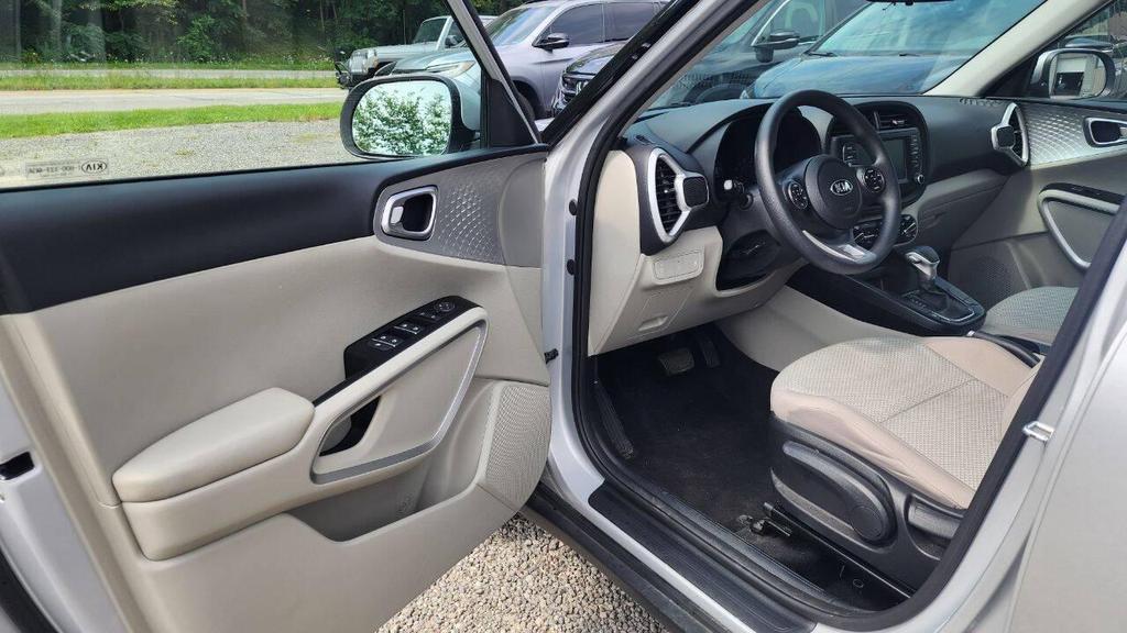 used 2021 Kia Soul car, priced at $10,995