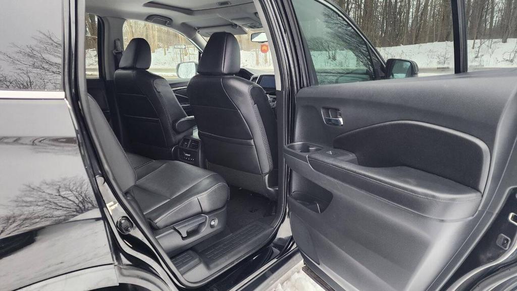 used 2016 Honda Pilot car, priced at $10,795