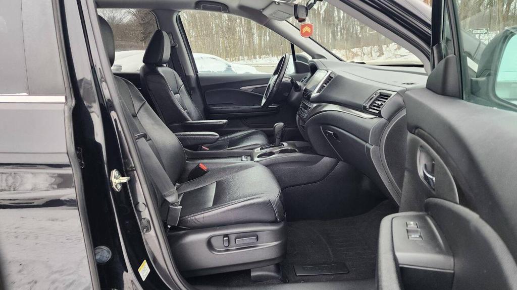 used 2016 Honda Pilot car, priced at $10,795