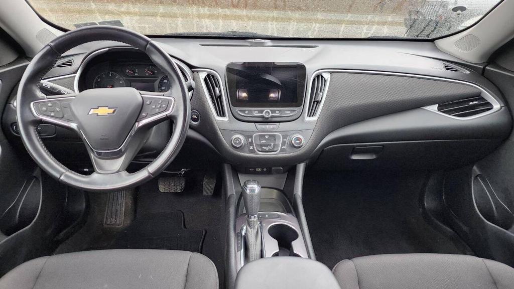 used 2020 Chevrolet Malibu car, priced at $11,300