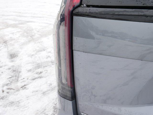 used 2022 Cadillac Escalade ESV car, priced at $56,997