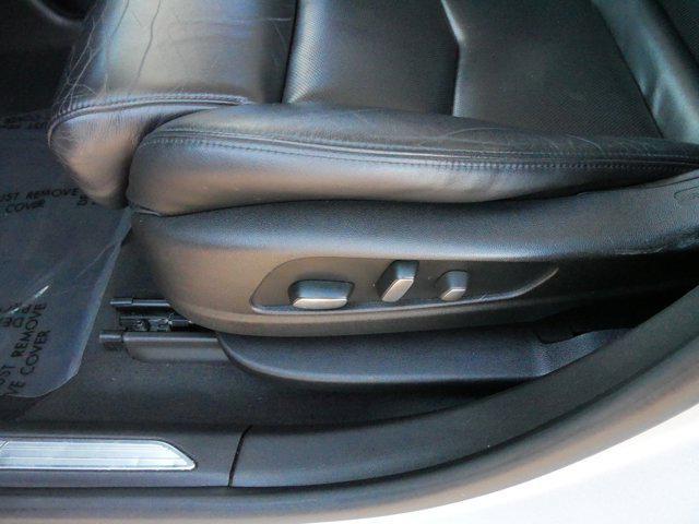 used 2017 Cadillac XT5 car, priced at $12,000