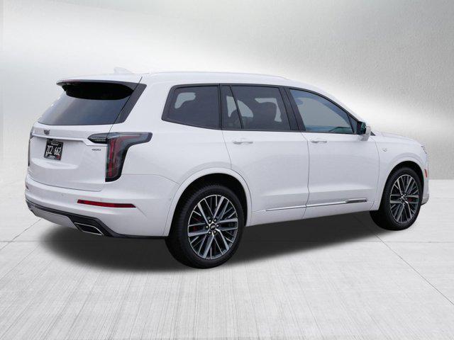 used 2024 Cadillac XT6 car, priced at $43,997