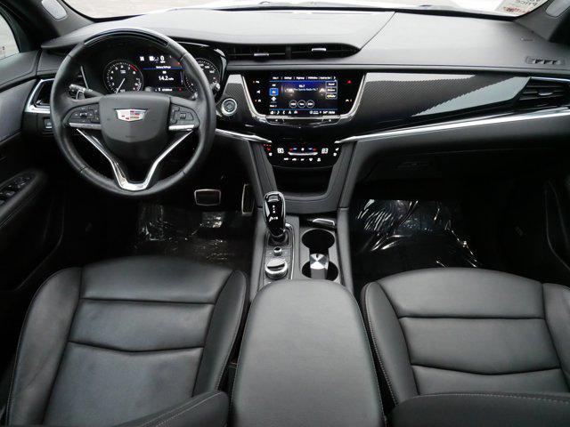 used 2024 Cadillac XT6 car, priced at $43,997