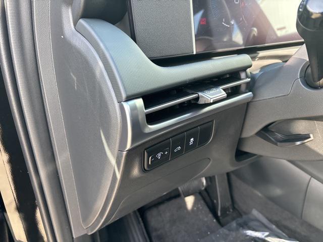 new 2025 Hyundai SANTA CRUZ car, priced at $29,093