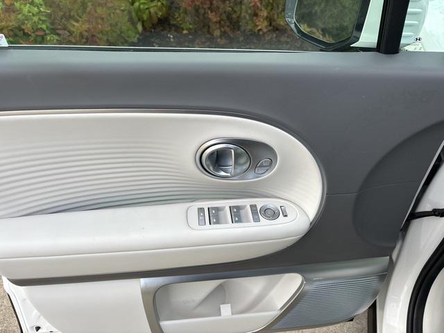 new 2026 Hyundai IONIQ 9 car, priced at $64,445