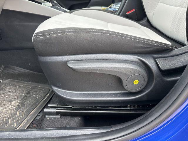 used 2024 Hyundai Venue car, priced at $20,050