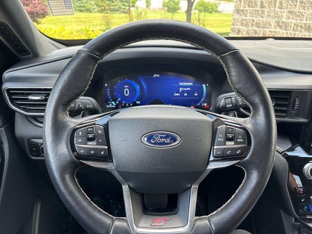 used 2023 Ford Explorer car, priced at $50,315