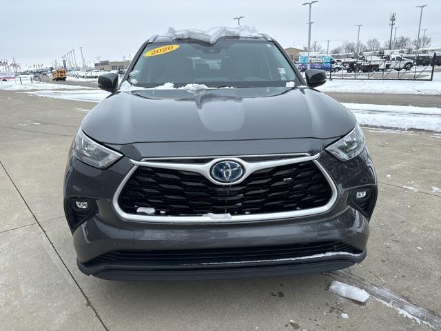 used 2020 Toyota Highlander Hybrid car, priced at $26,500