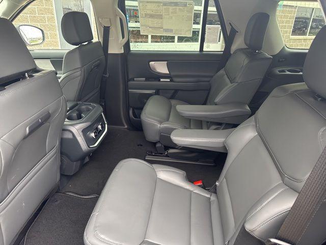 new 2026 Ford Expedition car, priced at $74,589