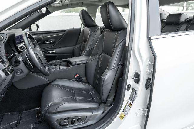 used 2025 Lexus ES 300h car, priced at $54,899