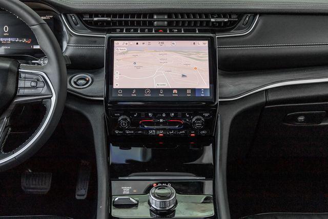 used 2025 Jeep Grand Cherokee car, priced at $39,999