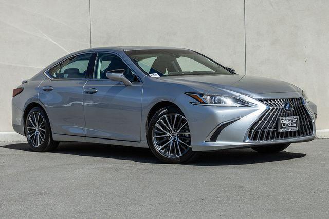 used 2025 Lexus ES 300h car, priced at $44,999