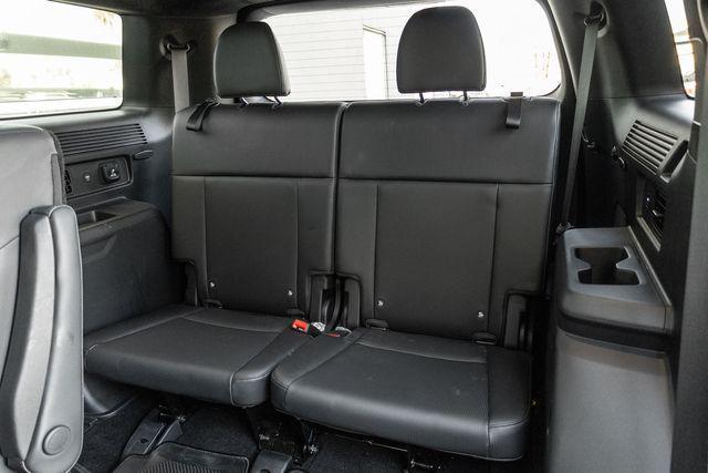 used 2025 Hyundai SANTA FE HEV car, priced at $38,999