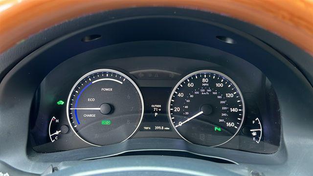 used 2013 Lexus ES 300h car, priced at $15,999