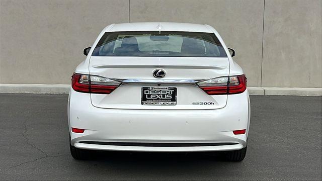 used 2016 Lexus ES 300h car, priced at $19,999