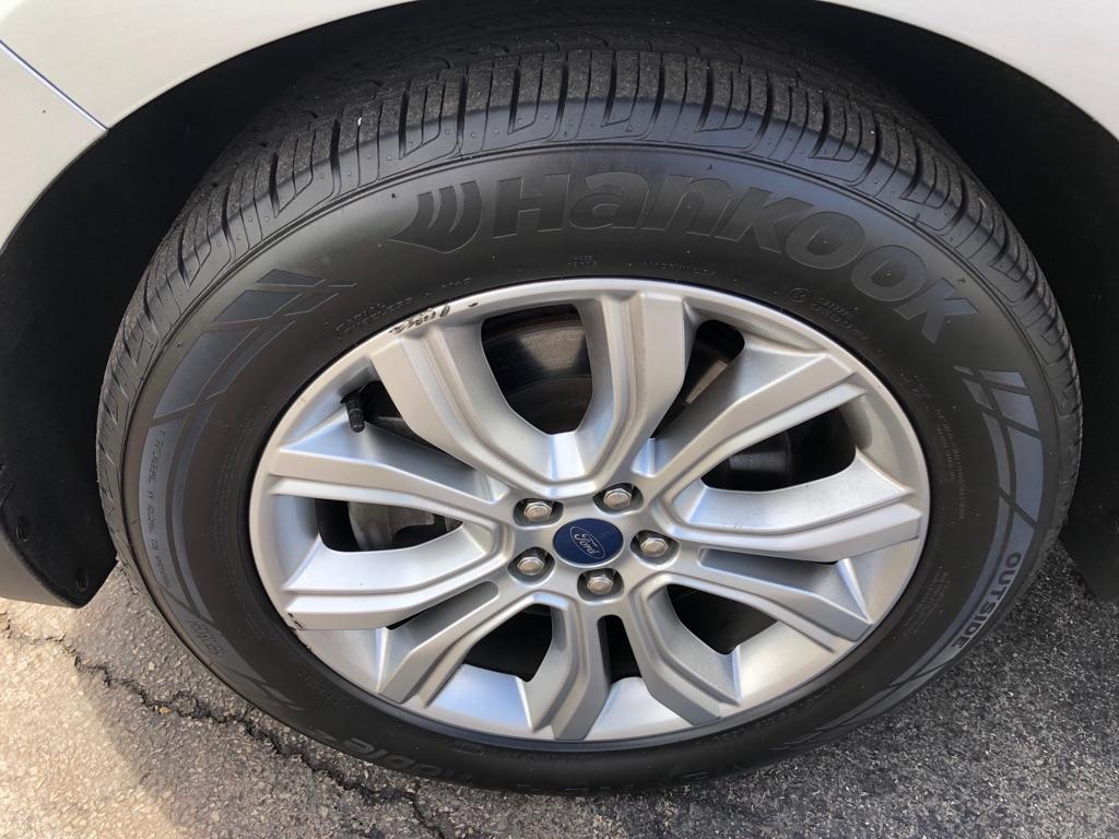 used 2021 Ford Edge car, priced at $18,881