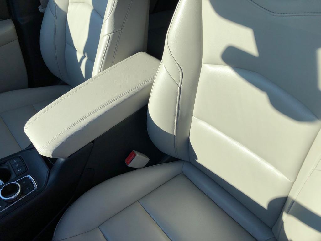 used 2019 Cadillac XT4 car, priced at $14,887