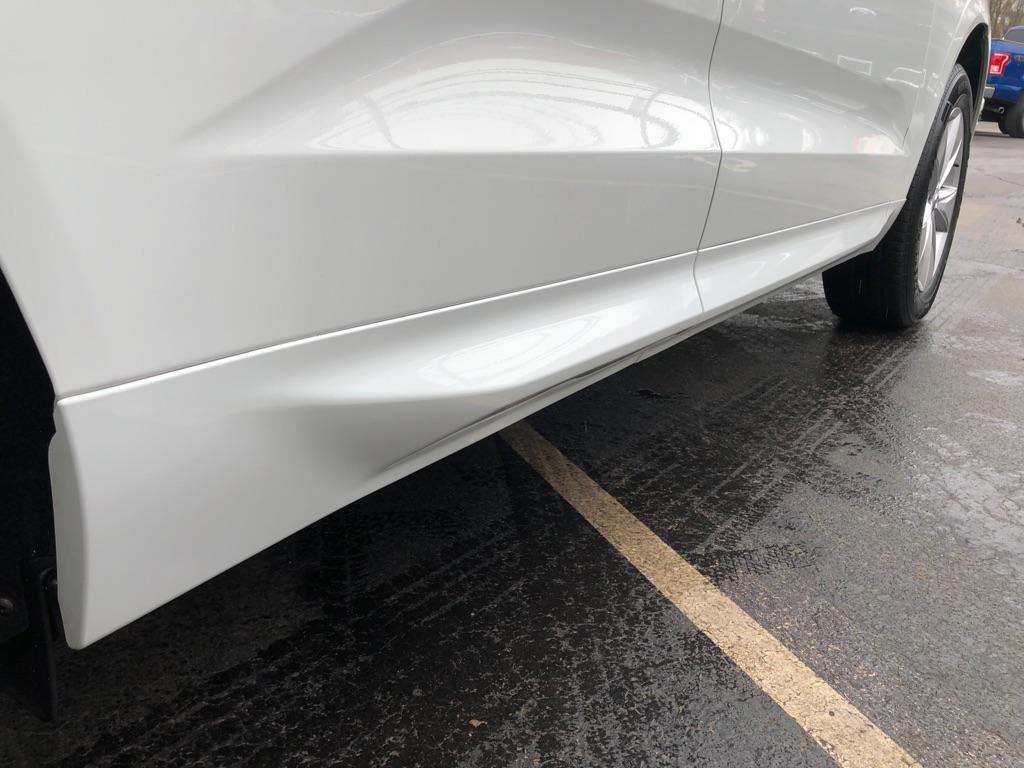 used 2022 Volvo XC60 car, priced at $16,957