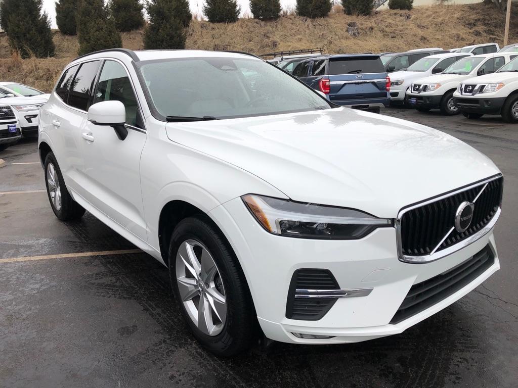 used 2022 Volvo XC60 car, priced at $16,957