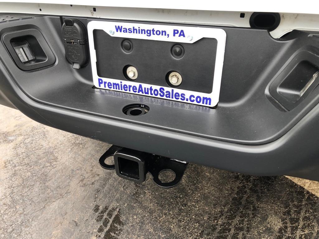 used 2022 Ram 1500 Classic car, priced at $18,880