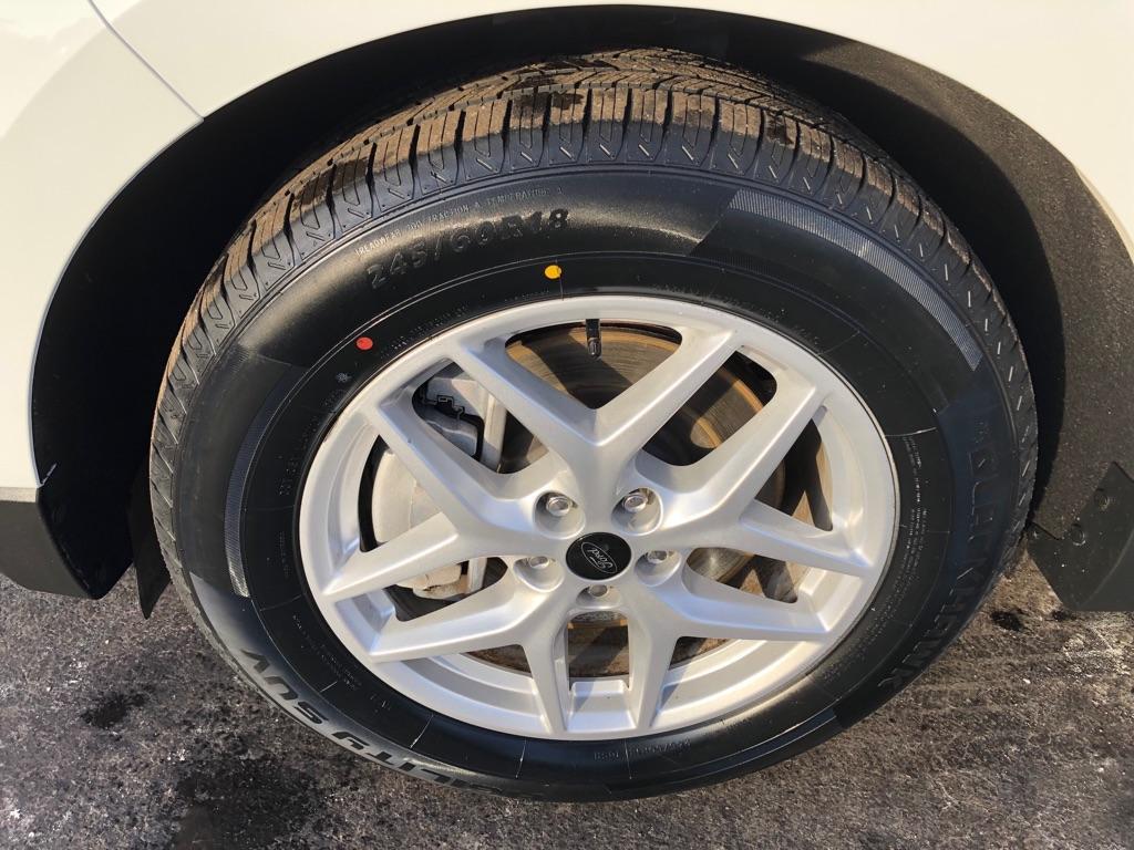 used 2024 Ford Edge car, priced at $21,923