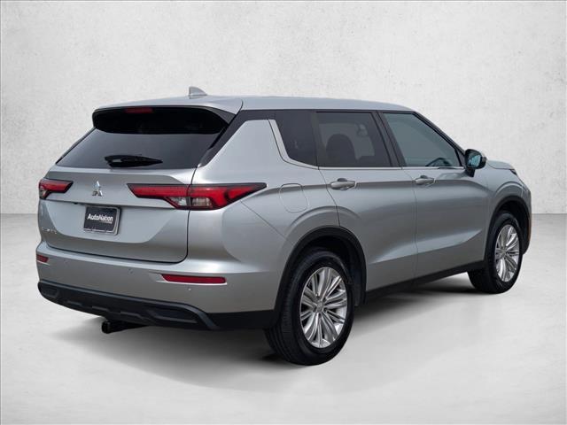 used 2024 Mitsubishi Outlander car, priced at $23,423