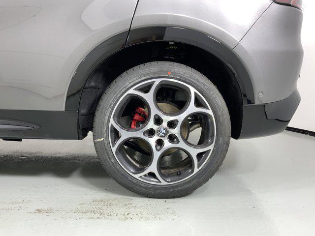 new 2025 Alfa Romeo Tonale car, priced at $47,630