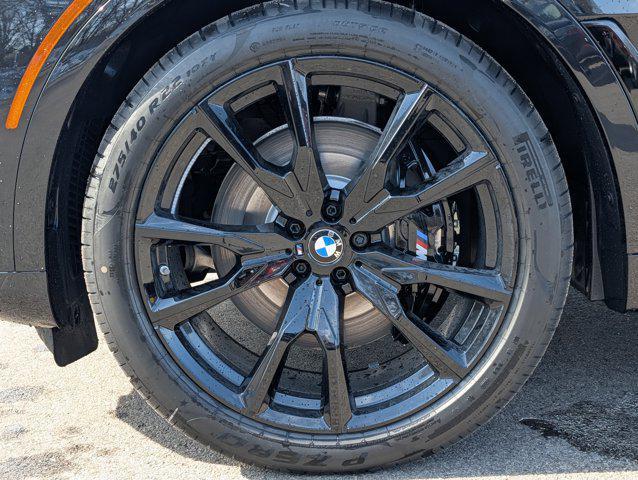 new 2026 BMW X7 car, priced at $128,200