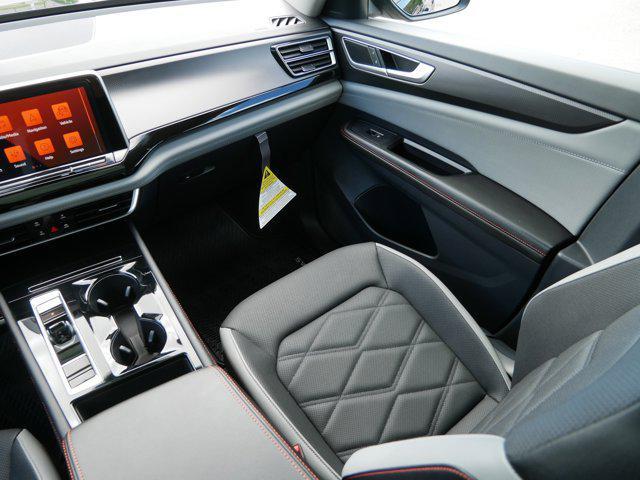 used 2025 Volkswagen Atlas car, priced at $40,000