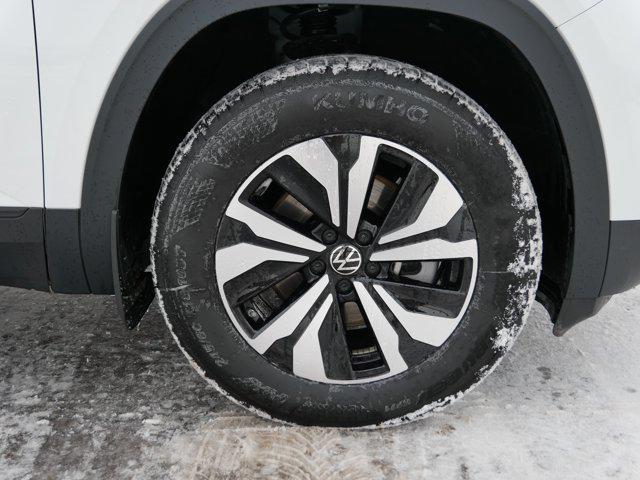 used 2025 Volkswagen Atlas Cross Sport car, priced at $35,000