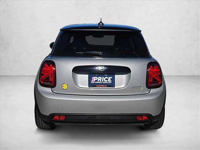 used 2024 MINI Hardtop car, priced at $19,200