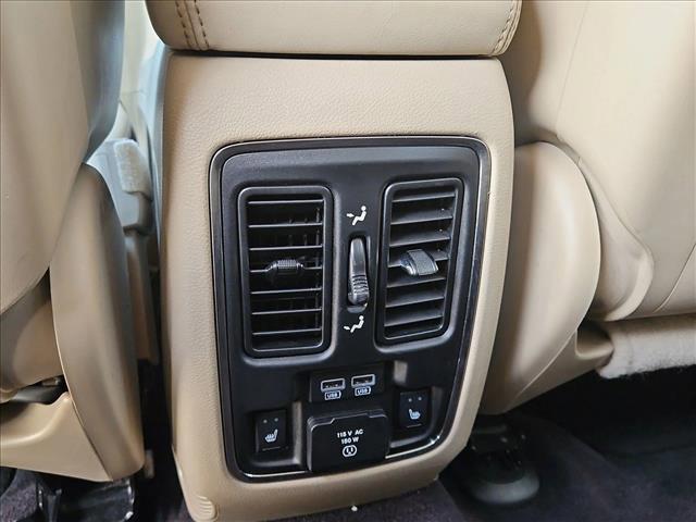 used 2016 Jeep Grand Cherokee car, priced at $11,499