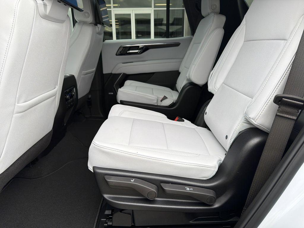 new 2026 Chevrolet Tahoe car, priced at $95,270