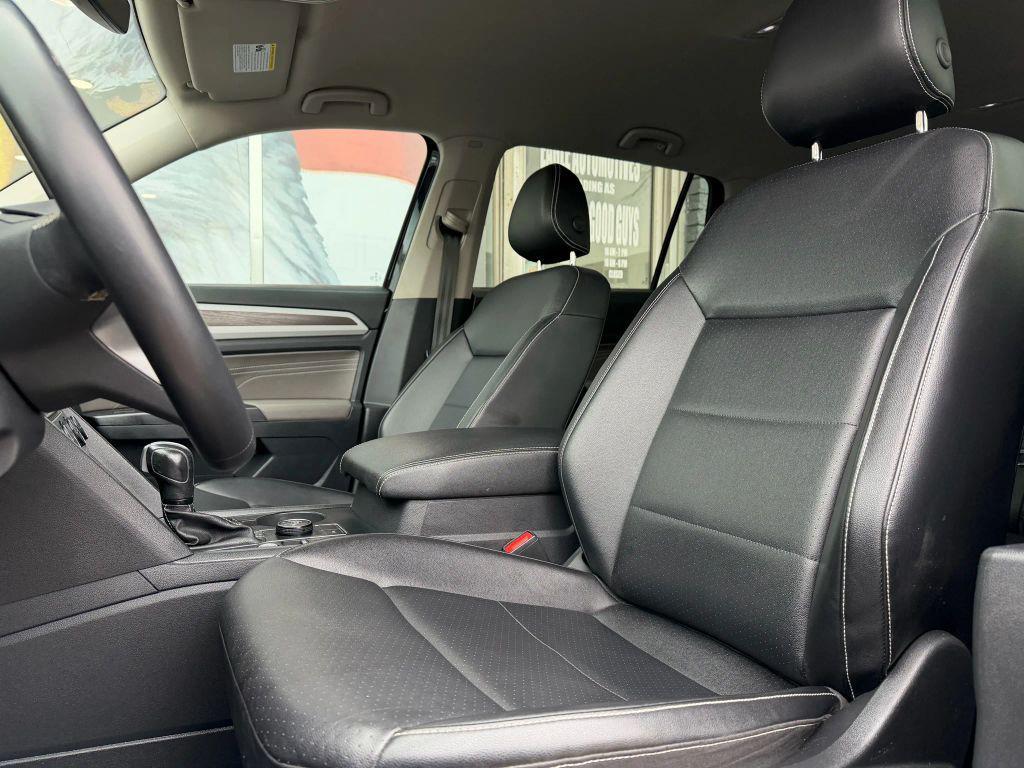 used 2021 Volkswagen Atlas car, priced at $16,900