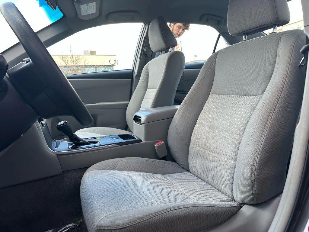 used 2016 Toyota Camry Hybrid car, priced at $9,500