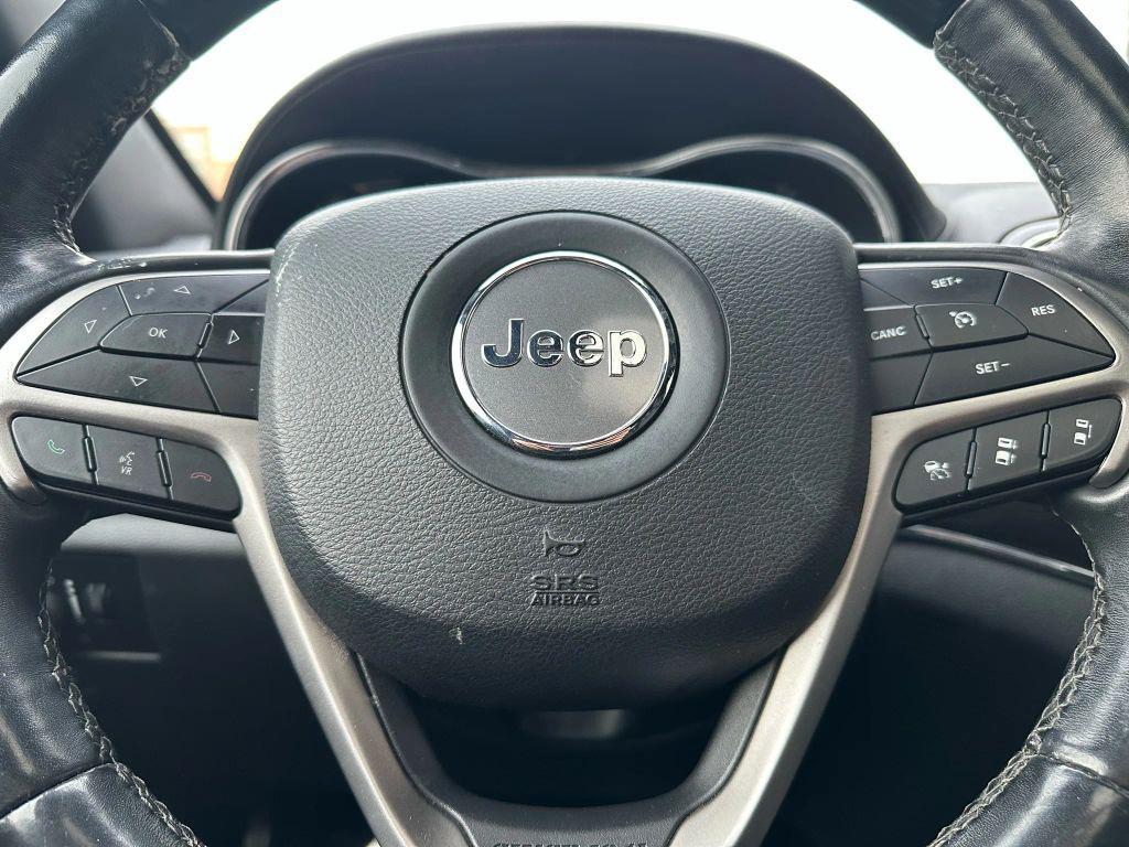 used 2020 Jeep Grand Cherokee car, priced at $23,900