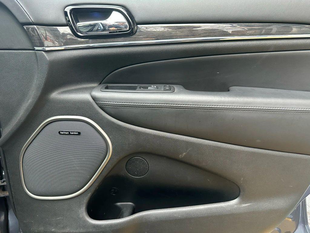 used 2020 Jeep Grand Cherokee car, priced at $23,900