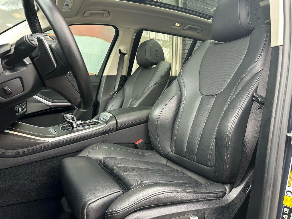 used 2022 BMW X7 car, priced at $39,900