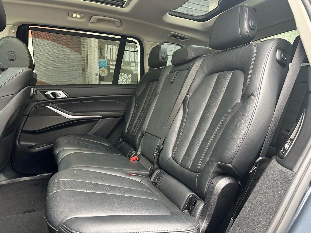 used 2022 BMW X7 car, priced at $39,900