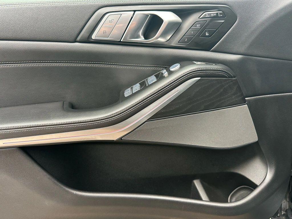 used 2022 BMW X7 car, priced at $39,900