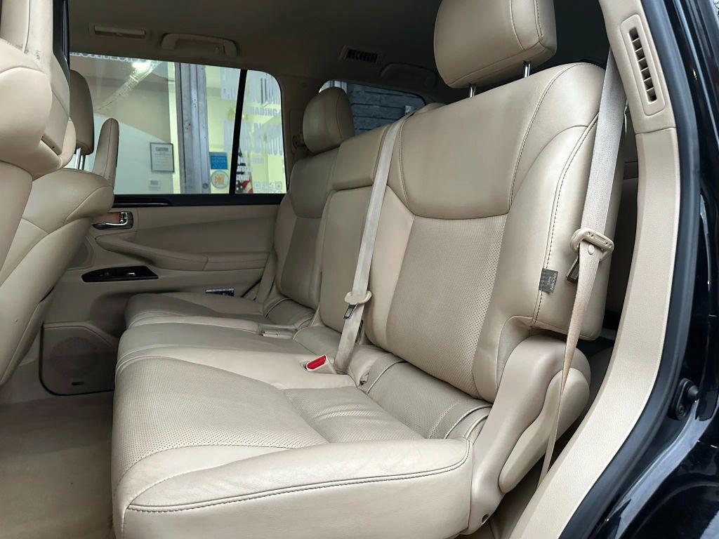 used 2013 Lexus LX 570 car, priced at $29,900