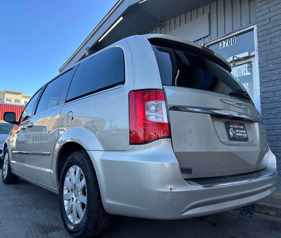 used 2016 Chrysler Town & Country car, priced at $8,900