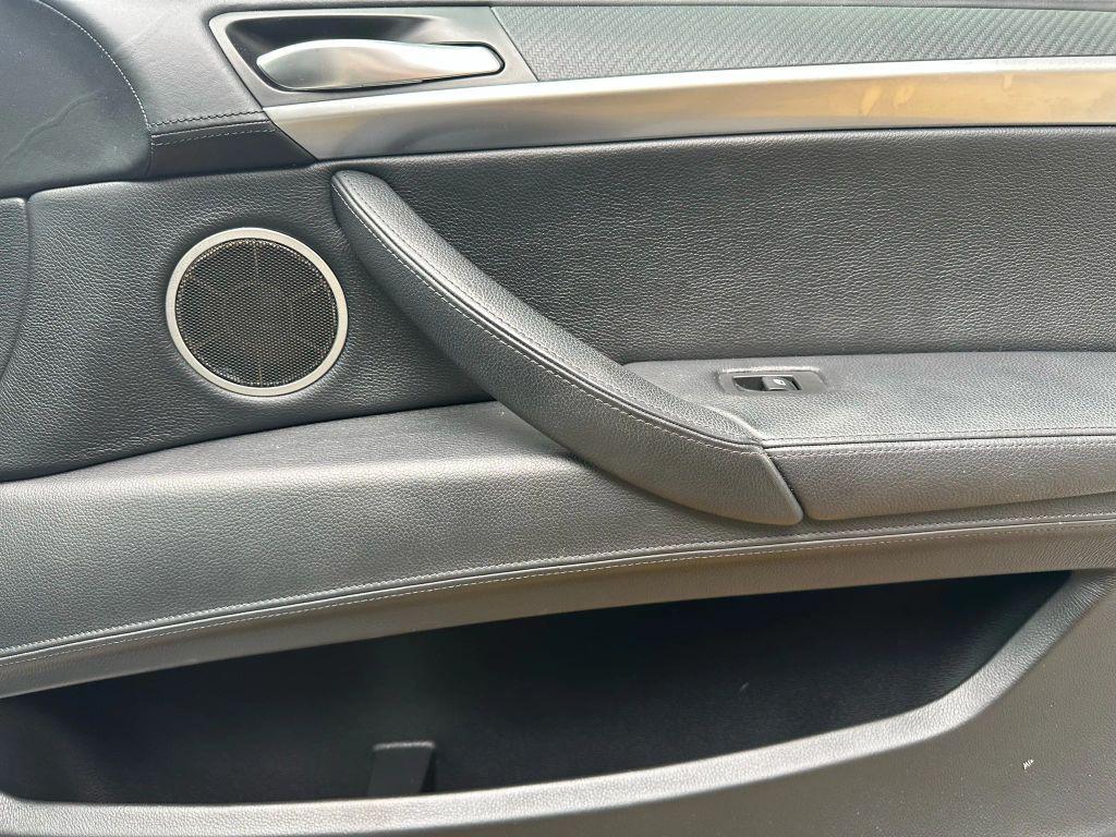 used 2014 BMW X6 M car, priced at $19,900