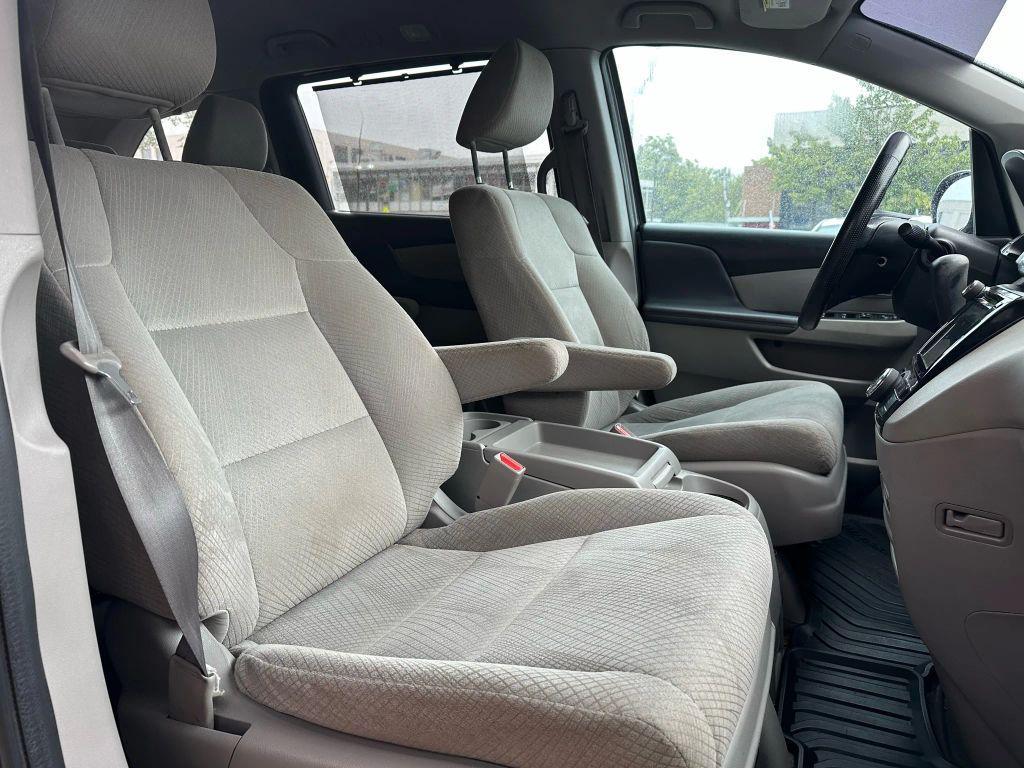 used 2016 Honda Odyssey car, priced at $13,900