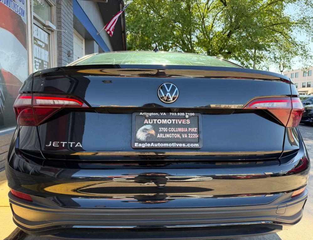 used 2024 Volkswagen Jetta car