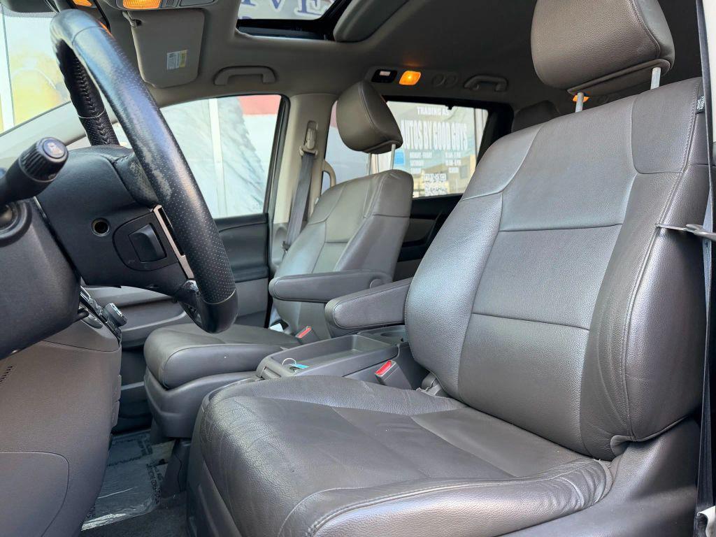 used 2016 Honda Odyssey car, priced at $11,900