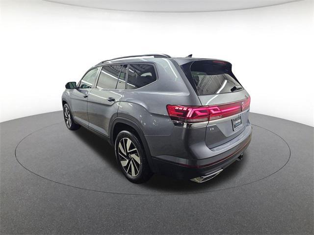 used 2025 Volkswagen Atlas car, priced at $32,800