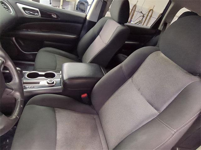 used 2020 Nissan Pathfinder car, priced at $12,500